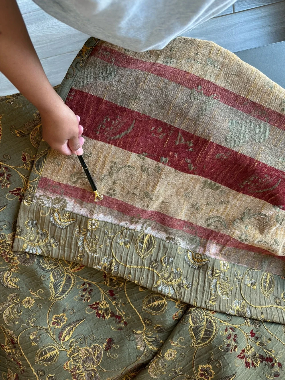 Luxury Floral Jacquard Curtain Olive Sage Green Gold Old World Traditional 97x51
